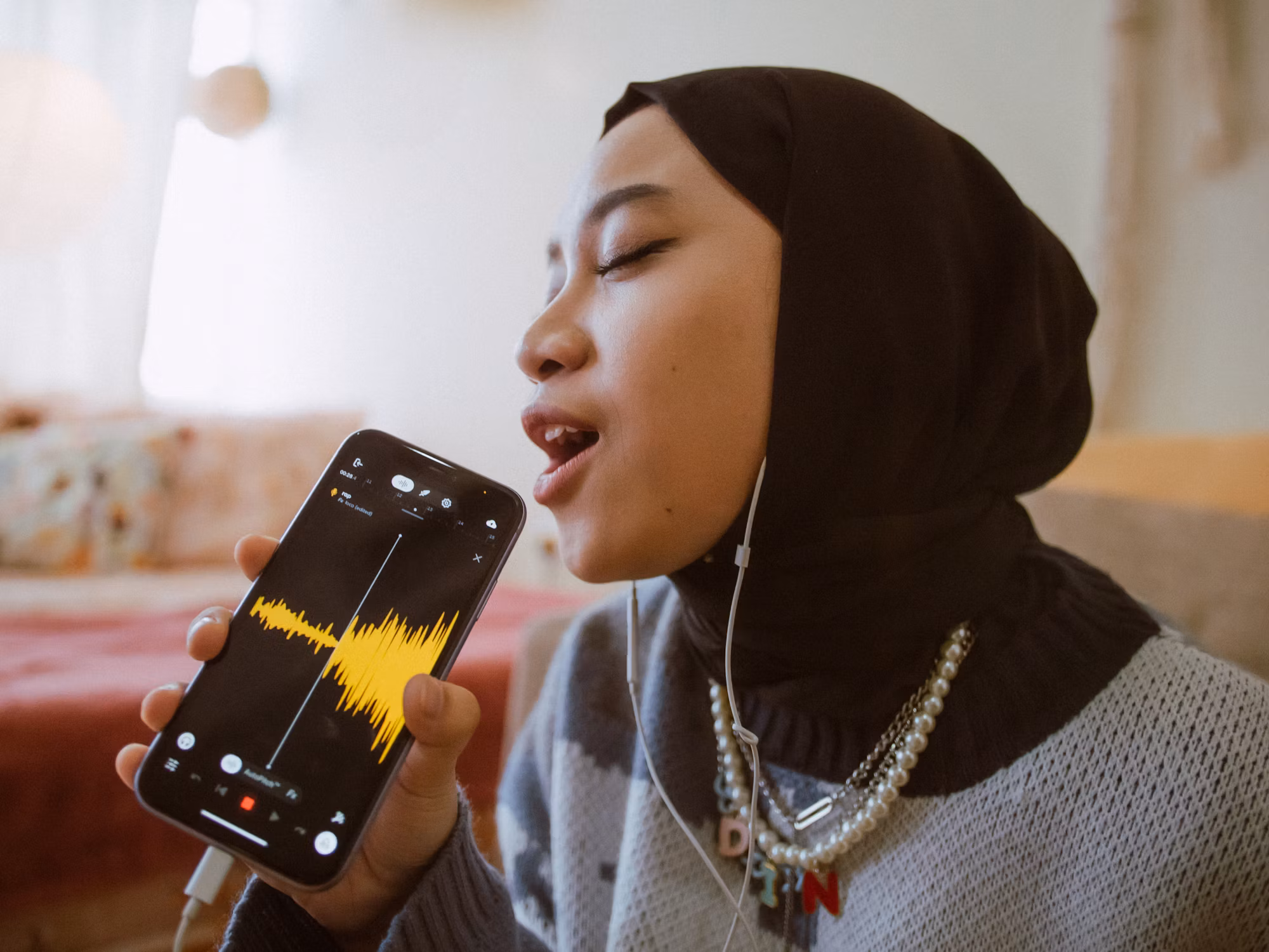 The Art of Collaboration in Music: Building Bridges Through Sound